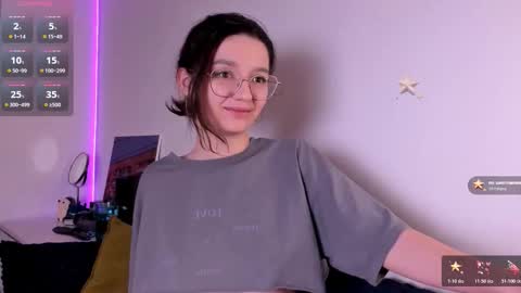 mia online show from 02/08/26, 02:59