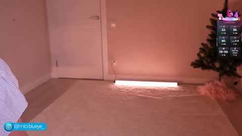 miablueye online show from 02/19/26, 04:36