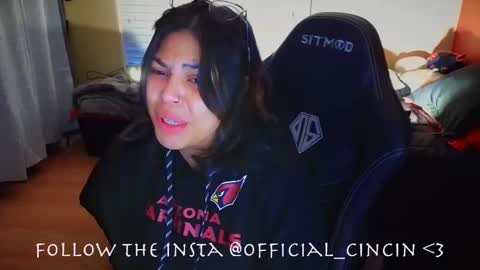 Mia online show from 02/17/25, 12:54