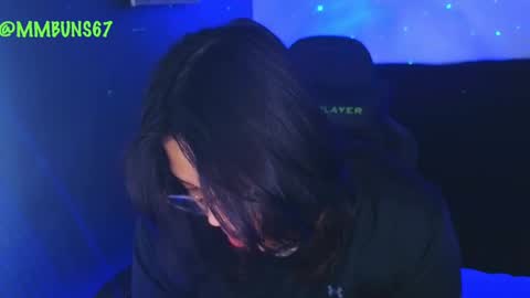 Mia online show from 09/23/25, 12:57