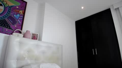 Snapshot of miaduval chatting on 09/08/25, 08:41 Mia online show from 09/08/25, 08:41