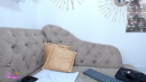 Miah Collins online show from 07/08/26, 05:50