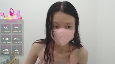 miahchan68 online show from 10/03/25, 04:37