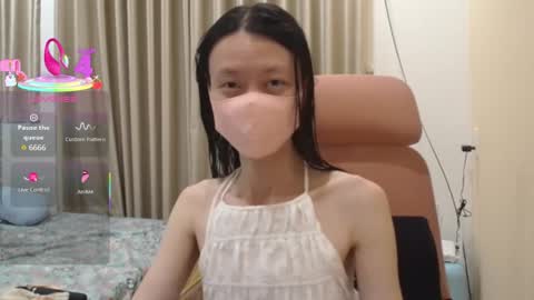 miahchan68 online show from 11/14/25, 10:14