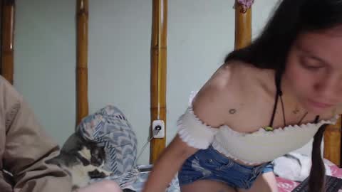 Mia  Sam online show from 02/19/25, 06:44