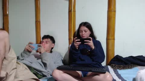 Mia  Sam online show from 03/09/25, 04:27