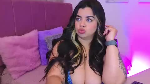 Miah Joness online show from 09/16/25, 10:44