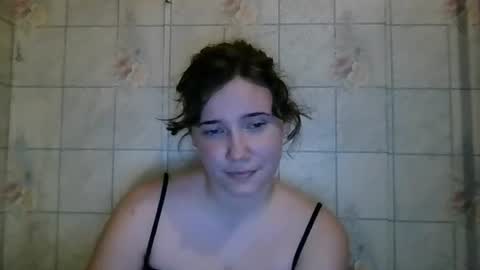 Mia online show from 06/26/26, 02:43