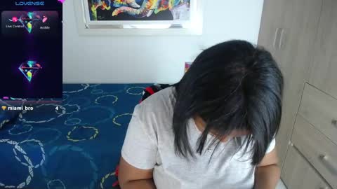 miajoseph_ online show from 02/01/25, 03:52