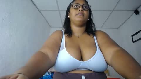 miajoseph_ online show from 03/12/26, 04:18
