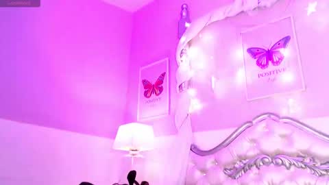 Snapshot of miakarsson chatting on 02/11/26, 11:59 Mia online show from 02/11/26, 11:59