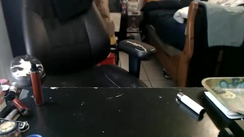 Mark online show from 01/15/26, 06:44