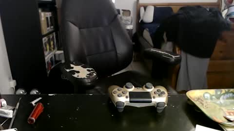 Mark online show from 03/04/26, 04:40