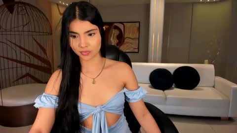 Call me Mia  online show from 01/06/26, 09:07