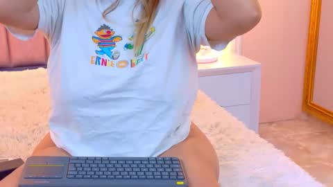 Mia online show from 02/27/26, 03:17