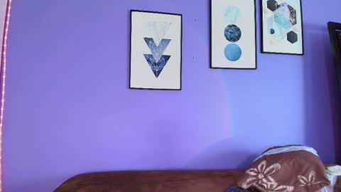 Mia online show from 02/22/25, 10:09