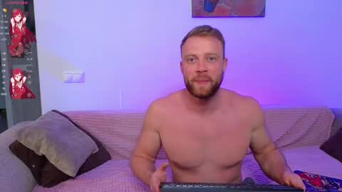 BestMarriedCouple online show from 03/01/25, 07:08