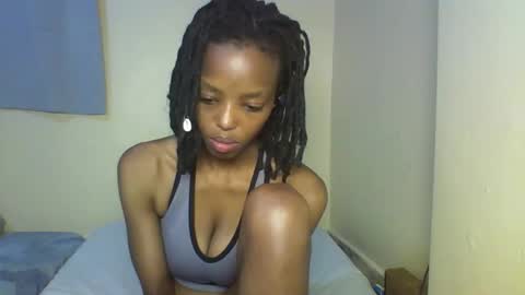 Muffin online show from 02/02/26, 12:48