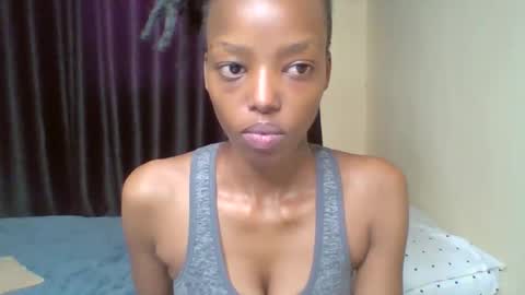 Muffin online show from 03/03/26, 01:50