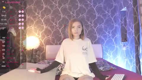 Mia online show from 02/14/26, 02:25