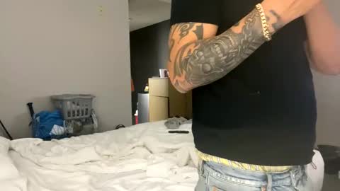 miamiclos1 online show from 01/12/25, 03:49