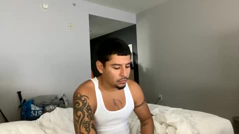 miamiclos1 online show from 01/16/25, 03:02