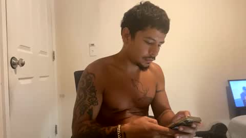 miamiclos1 online show from 09/10/25, 12:05