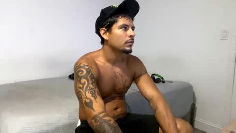 miamiclos1 online show from 09/25/25, 02:59