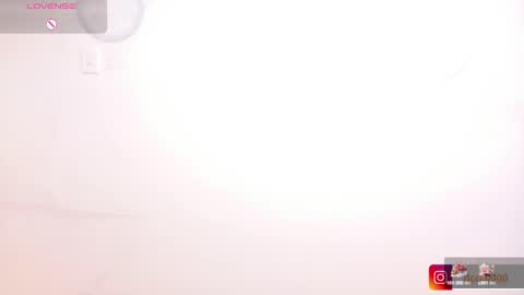 Mia  online show from 01/07/25, 03:33