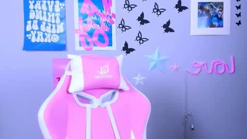 Snapshot of miamilas chatting on 12/10/24, 04:24 miamilas online show from 12/10/24, 04:24