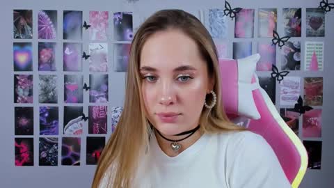 Snapshot of miamilas chatting on 02/19/25, 10:56 miamilas online show from 02/19/25, 10:56