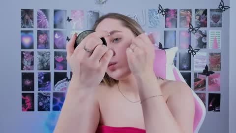 Snapshot of miamilas chatting on 03/10/25, 06:38 miamilas online show from 03/10/25, 06:38