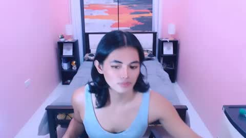 Snapshot of miamoreamara69 chatting on 07/12/26, 11:01 miamoreamara69 online show from 07/12/26, 11:01