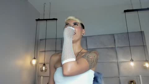 Mia Morgann online show from 01/29/25, 06:07