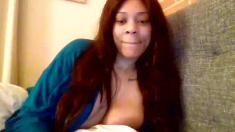 MiaMuffn online show from 04/14/26, 08:09