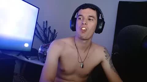 miaou_miaou online show from 01/05/25, 04:47