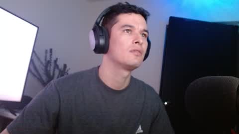 miaou_miaou online show from 01/11/25, 12:55