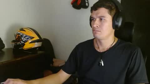 miaou_miaou online show from 10/22/25, 01:17