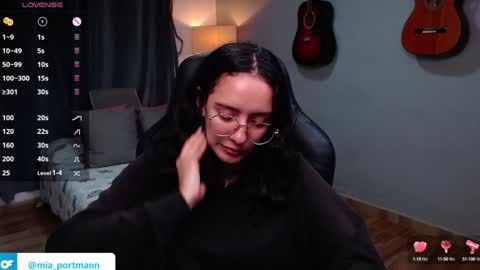 MIAPORTMANN online show from 12/23/24, 12:19