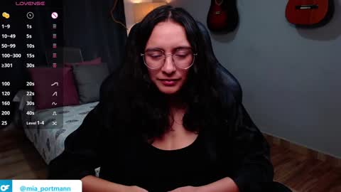 MIAPORTMANN online show from 12/29/24, 03:57