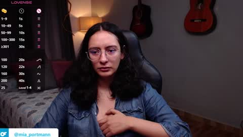 MIAPORTMANN online show from 01/18/25, 02:55