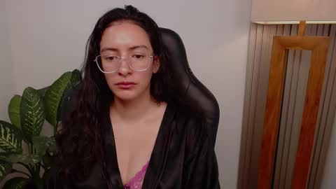 MIAPORTMANN online show from 02/17/26, 08:11