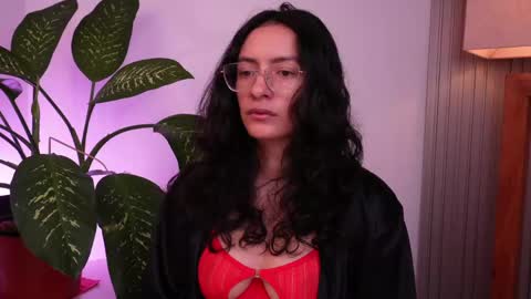 MIAPORTMANN online show from 06/08/26, 01:11
