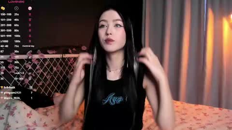 Snapshot of miarielle chatting on 07/11/26, 05:48 Liz online show from 07/11/26, 05:48