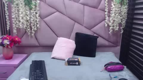 Miarose 69 online show from 03/13/26, 03:57