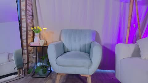 Snapshot of miarouss3 chatting on 01/18/25, 12:36 My name is Mia Please say hello I like to chat with you. If you have requests or dirty talk please use tip online show from 01/18/25, 12:36