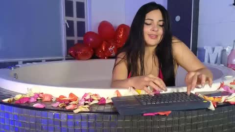 MiaHancock online show from 02/18/25, 05:53