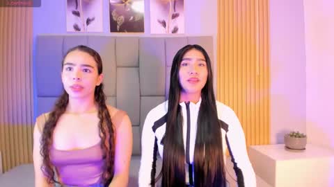 miascott5 online show from 12/18/25, 09:54