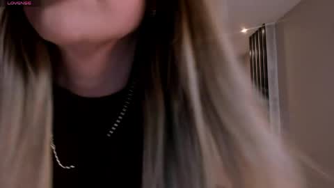 Mia Silva online show from 05/07/26, 11:15