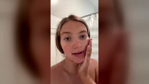 Snapshot of miasmith_001 chatting on 06/15/26, 02:14 miasmith_001 online show from 06/15/26, 02:14